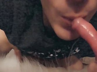 Chuckle Twink Sucking Some Nice Doggie Cock